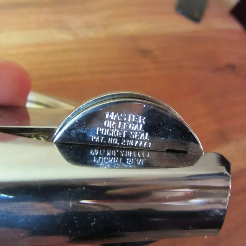 master notary embosser seal dupage county william a reeves (W3921)